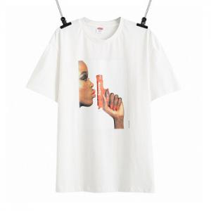 SUPREME シュプリーム tシャツ ウォーターガン 夏らしいプリント 極上のドライ感を快適な着心地