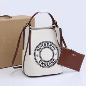 芸能人も愛用する BURBERRY バーバリー スーパーコピ...