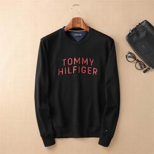 男女問わず着用いただけるユニセックスデザイン丸首スウェットTommy Hilfigerスーパーコピー