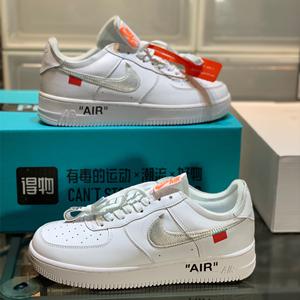 Off-White × Nike Air Force 1University オフホワイトコピー スニーカー 簡単にコーデをお洒落に演出