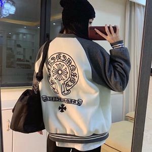 落ち着いた秋冬ファッションを楽しむ CHROME HEARTS コピー ジャケット 野球ウェア 高品質着回し