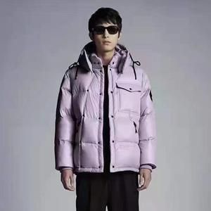 寒い時期の必需品MONCLER モンクレール スーパーコピー...