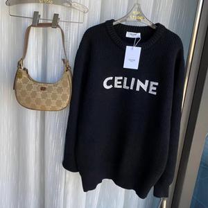 2022急激な注目度を高める CELINE セリーヌ セーター通販 2色展開 絶対的におしゃれ着こなし 高級感漂う