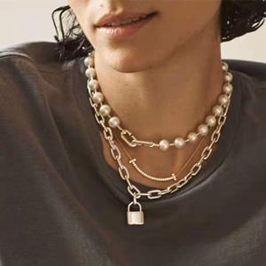 日本で完売の商品 Tiffany&Co パール ロック ネッ...