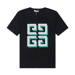 黒は年中使える万能カラー ｔシャツ コピー  GIVENCH...