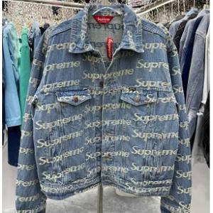 SUPREME Frayed Logos Denim Trucker Jacket デニムジャケットコピー シュプリーム