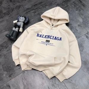 バレンシアガ スタイリッシュでおしゃれ秋冬新作 BALENC...