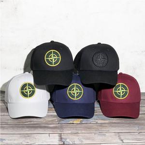 コーデに馴染みやすい新品 STONE ISLAND ストーン...