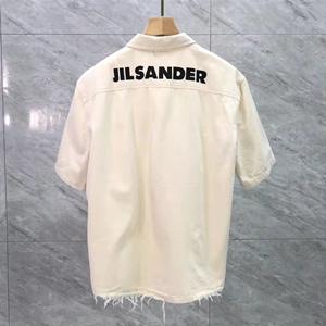JIL SANDER 早速春夏のトレンド ジルサンダースーパーコピー半袖シャツ 落ち感のあるシルエット レトロな雰囲気