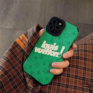 2022年話題人気商品ルイ ヴィトンスーパースマホケースiPhone13シリーズコピー LOUIS VUITTON