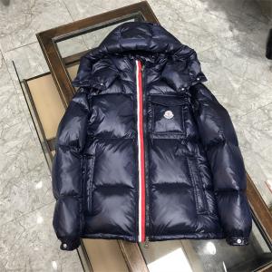 大人気の冬季限定発売中 MONCLER モンクレール ダウン...