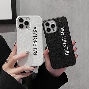 大人の可愛さiPhone13携帯ケース BALENCIAGA...