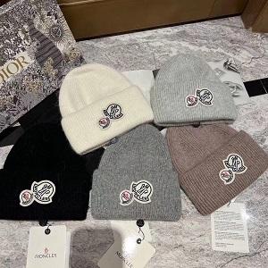 大注目の今季ファッション MONCLER コピー ニット帽子...