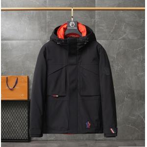 人気ファションおすすめ MONCLER モンクレール ダウン...