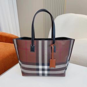 スタイルアップ レディースバッグ トートバッグ 2020モデル バーバリー BURBERRY ストリート感あふれ_バーバリー レディースバッグ_バッグ レディース_スーパーコピーブランド激安通販 専門店  