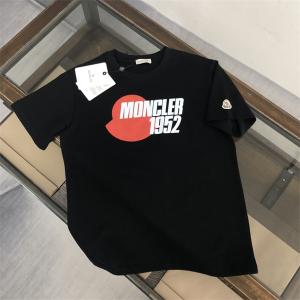 今リアルに売れているMONCLER モンクレール tシャツ 人気 夏物 シンプルで合わせやすい 黒白青