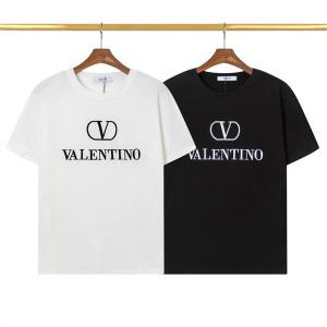 春夏に人気のトレンド新作 Tシャツ/半袖ヴァレンティノ VA...