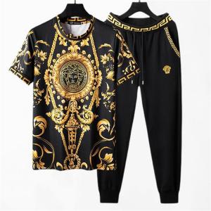 春夏の爽やかトレンド ヴェルサーチ 上下セット VERSACE 最新ブランド新品が熱い_ヴェルサーチ VERSACE_ブランド コピー 激安(日本最大級)