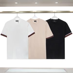 春夏のお出かけを軽快に 半袖Tシャツ 大人の軽やか春夏コーデ...