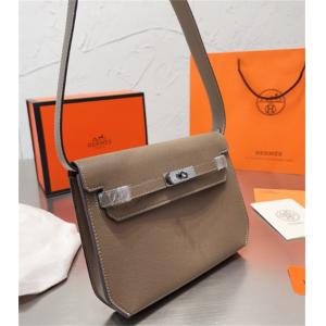 エルメス HERMES ショルダーバッグタバックキャメル ト...