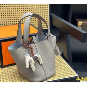 エルメス[HERMES] カルヴィ(カードケース) ロワールブティック - 通販ショッピング