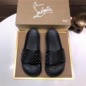 クリスチャンルブタン Christian Louboutin サンダル オシャレで大人気アイテム レディース コピー Pyraclou コーデ 最安値