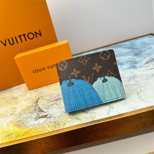 ルイヴィトン偽物 Louis Vuitton x Yayoi Kusama 折りたたみ財布 今季でプレゼントに一番オススメ！ MAHINA マヒナ コピー