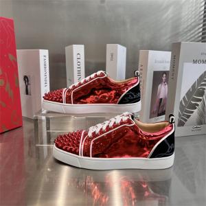 履き心地抜群Christian Louboutinクリスチャンルブタンスニーカー　コピー　スパイク ハイカット　メンズ　靴　シューズ　ローズレッド