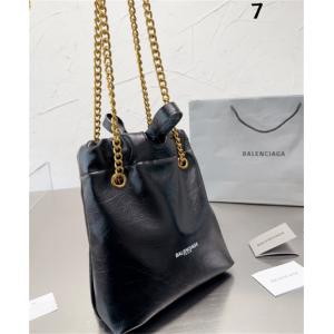 レディースバッグ 普段見ないデザインばかり バレンシアガ 価格帯が低い BALENCIAGA 高級感のある素材_バレンシアガ レディースバッグ_バッグ レディース_スーパーコピーブランド激安通販 専門店  