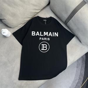 ♡お洒落なBALMAIN バルマン激安 ｔシャツ メンズ着こなすファッション夏物