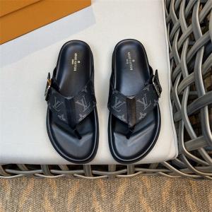 ルイ ヴィトン スタイルアップ見えなシンプル LOUIS VUITTON 春夏流行する サンダル セレブが今シーズン手に入れ_ルイ ヴィトン LOUIS VUITTON_ブランド コピー 激安(日本最大級)