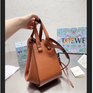 春夏 LOEWE ロエベ ★安心★追跡付 ハンドバッグ レディース_ロエベ レディースショルダーバッグスーパーコピーブランド激安通販 専門店