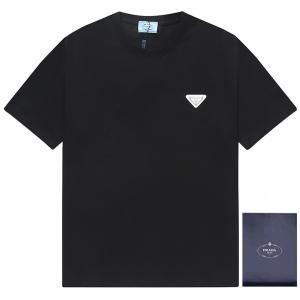 PRADA プラダ 半袖Tシャツ 2色可選 旬の気分を絶妙に...