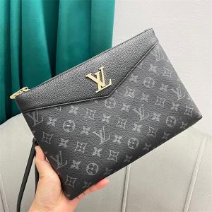 人気販売　ルイヴィトン クラッチバッグコピー 収納できる モノグラム_ルイ ヴィトン LOUIS VUITTON_ブランド コピー 激安(日本最大級)