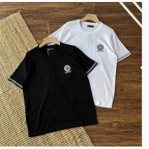 カジュアルヴェルサーチ激安半袖ＴシャツVERSACEプリントＴシャツ丸首ロゴありインナー