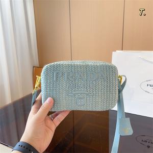 人気満々のブランド 上品でファッション PRADA プラダ_...