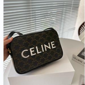 身軽におしゃれを楽しむ CELINE セリーヌショルダーバッグコピー上級者向けなイメージあるブランド コピー 激安(日本最大級)