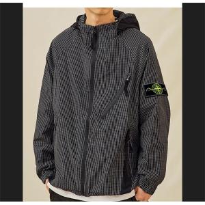 存在感のある STONE ISLAND ストーンアイランドジ...