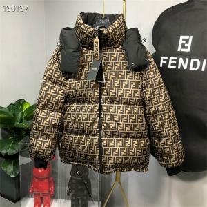 肌寒い季節に欠かせない ダウンジャケット メンズ 季節を感じた秋冬ファッション フェンディ FENDI 季節感溢れる秋らしいコーデ_フェンディ FENDダウン コピー 激安(日本最大級)