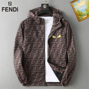 ブルゾン人気度高めの新作　着心地良さ　フェンディ FENDI...