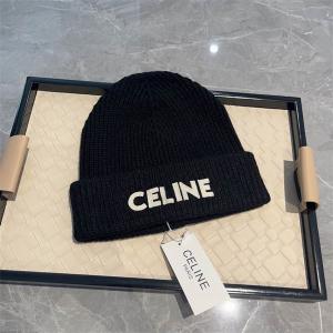 秋冬最旬アイテム 美品CELINE セリーヌニット帽 スーパ...