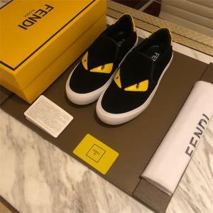 絶対欲しい FENDI フェンディ 新品未使用 フラットシュ...