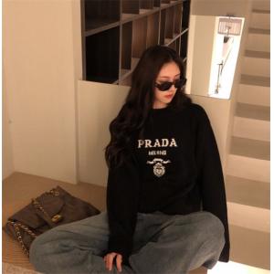 人気商品 PRADA プラダ秋冬新作 セーター ファッション...