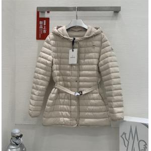 モンクレールコピー MONCLER 羽毛100% ダウンジャ...