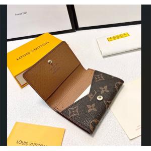 ルイヴィトン コピー レディース 折りたたみ財布 今季でファッションの最先端アイテム！ Louis Vuitton ロゴディテール 最安値