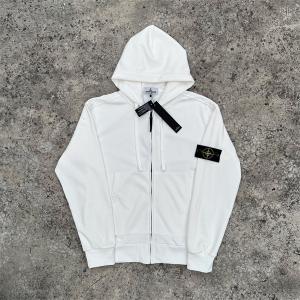 大人気新作 STONE ISLAND ストーンアイランドジッ...