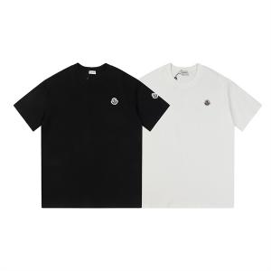 大人っぽく着こなし MONCLER モンクレール 半袖Tシャ...