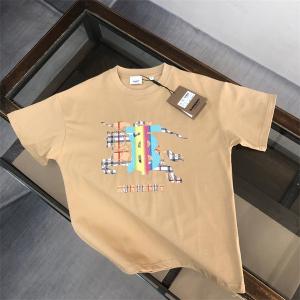 バーバリー普段見ないデザインばかり  BURBERRY 高級感のある素材 半袖Tシャツ 価格帯が低い_半袖Tシャツスーパーコピーブランド激安通販 専門店