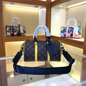 上品にもカジュアルにも M45947 ルイ ヴィトン LOUIS VUITTON 心躍る春夏ファッション_ブランド コピー 激安(日本最大級)