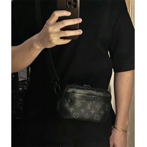 自然な素材感　ルイヴィトンショルダーバッグ偽物　大活躍　　LOUIS VUITTON NONO ALPHA  M82542 ブランド コピー 激安(日本最大級)